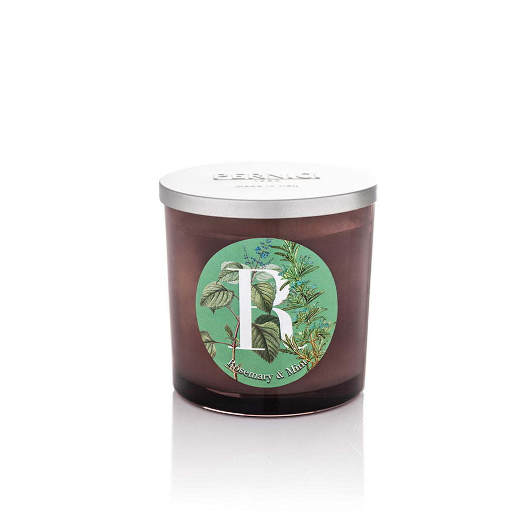 Candela profumata Elementi 350gr profumazione Rosemary & Mint di Pernici in still life