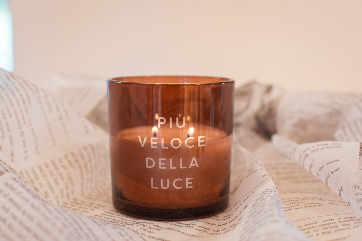 Words & Lights - Più veloce della Luce profumazione Cedar & Tonka
